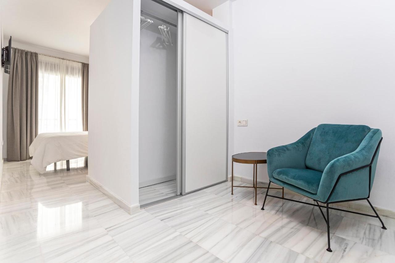 Malaga Rivas 34 Suites Homes المظهر الخارجي الصورة