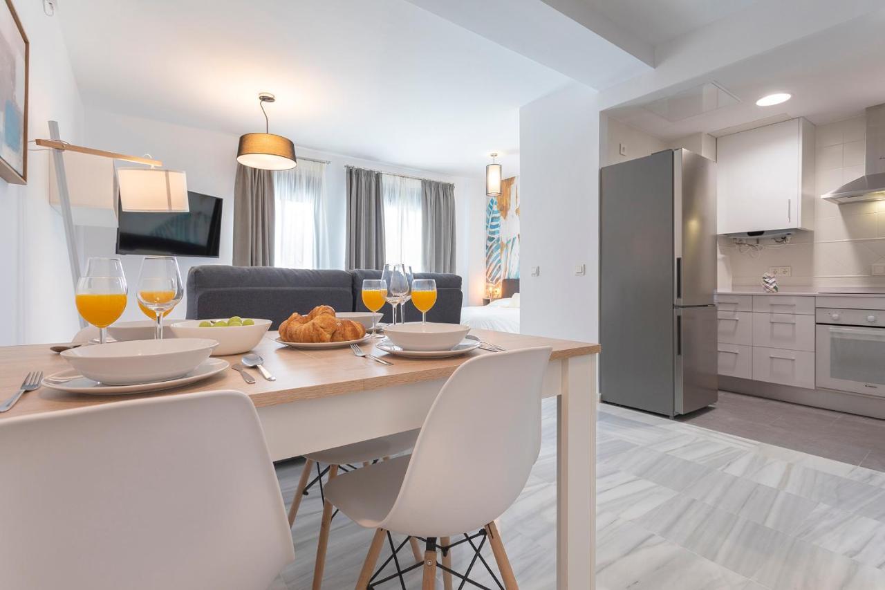 Malaga Rivas 34 Suites Homes المظهر الخارجي الصورة