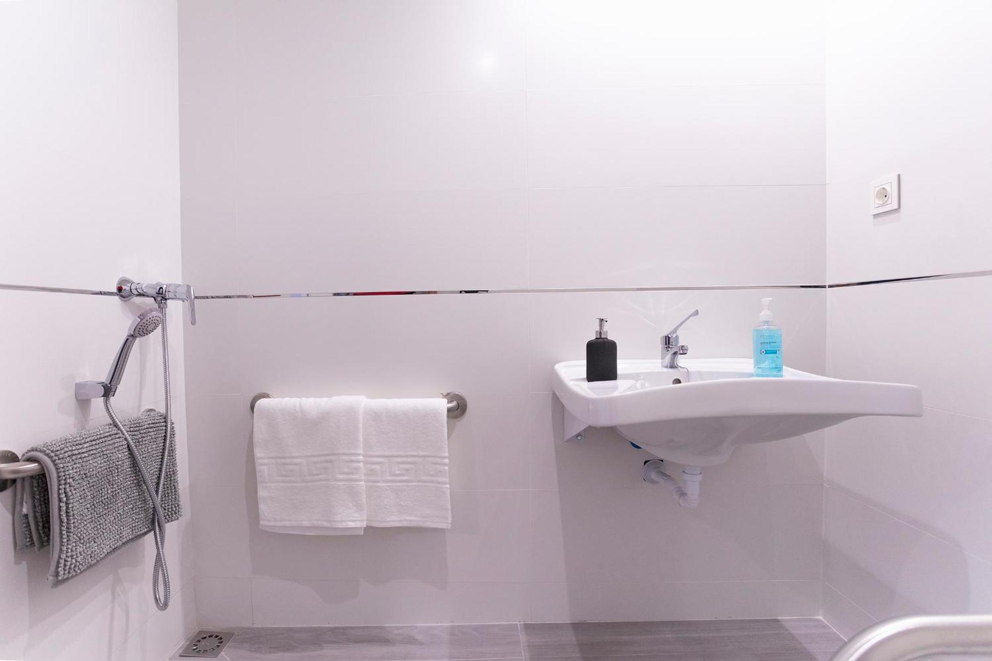 Malaga Rivas 34 Suites Homes المظهر الخارجي الصورة