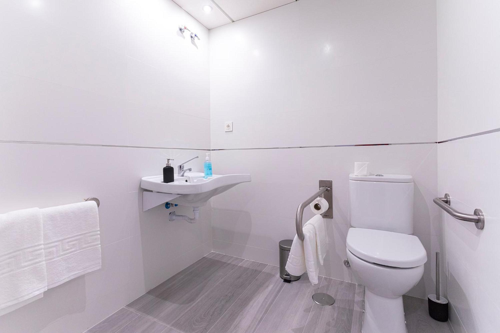 Malaga Rivas 34 Suites Homes المظهر الخارجي الصورة